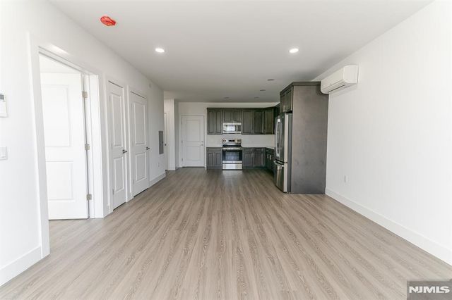 459 Bloomfield Avenue 402, Caldwell, NJ 07006