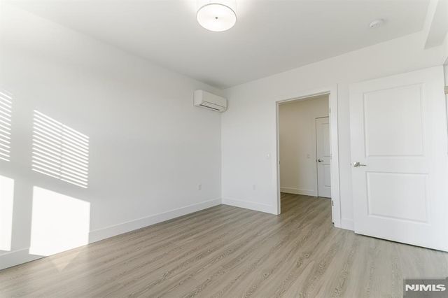 459 Bloomfield Avenue 402, Caldwell, NJ 07006