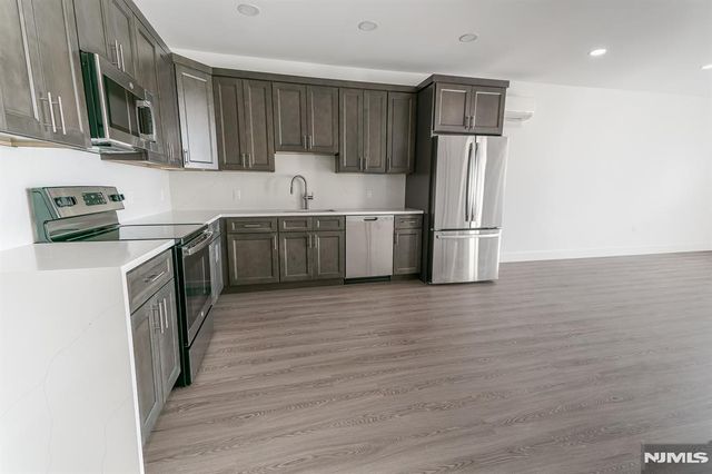 459 Bloomfield Avenue 402, Caldwell, NJ 07006
