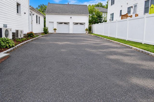 65 S Fulton Street 2, Westbury, NY 11590
