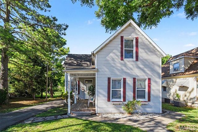 518 S Main Street, Columbia, IL 62236