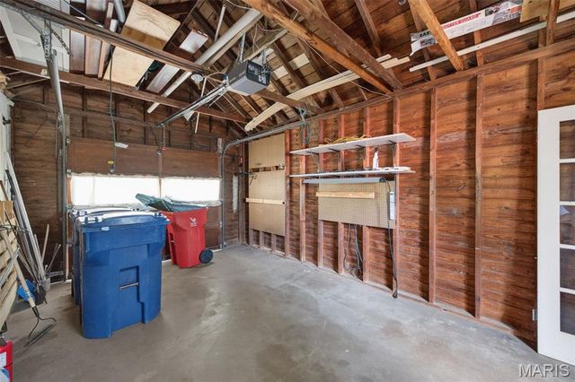649 Rochester Drive, Mehlville, MO 63125