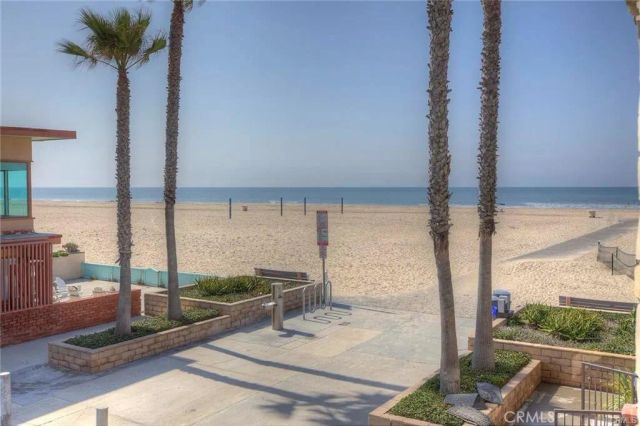 6800 W Oceanfront, Newport Beach, CA 92663