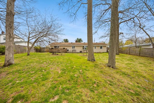 172 Lisa Dr, Brockton, MA 02302