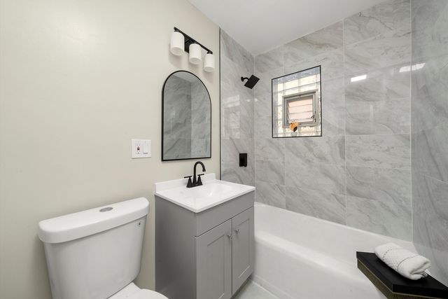 7062 W Diversey Avenue 3, Chicago, IL 60707