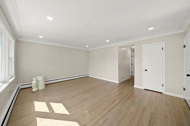 7062 W Diversey Avenue 3, Chicago, IL 60707