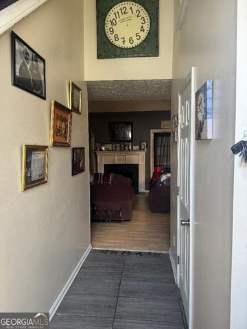 11999 Harbour Town Parkway, Fayetteville, GA 30215