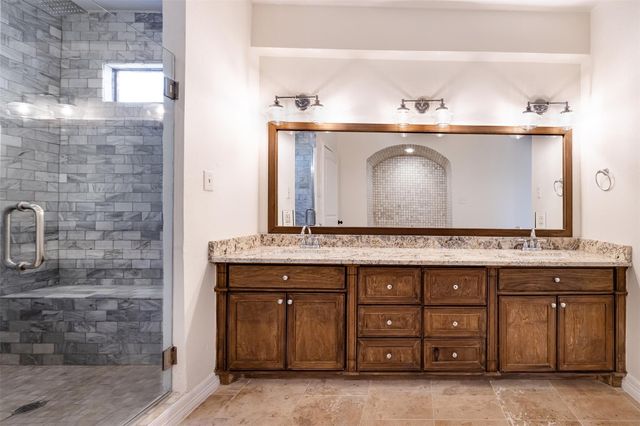 14102 Briarhills Parkway, Houston, TX 77077