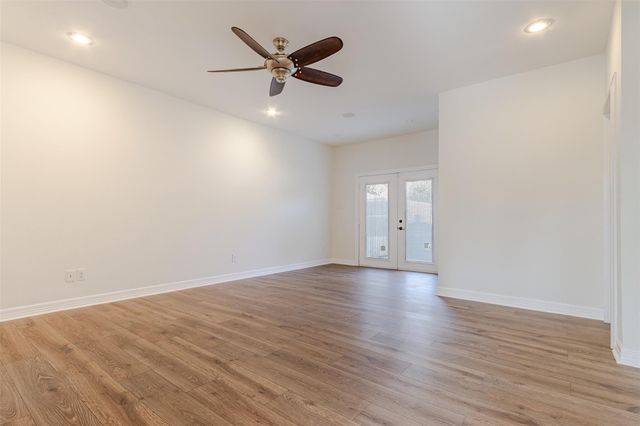 14102 Briarhills Parkway, Houston, TX 77077