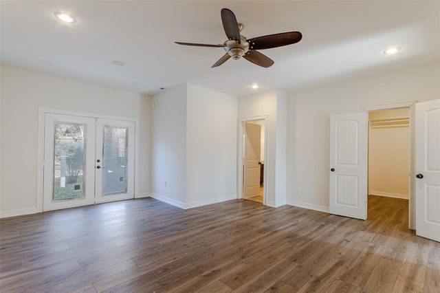 14102 Briarhills Parkway, Houston, TX 77077