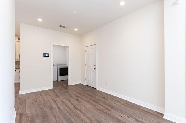 14102 Briarhills Parkway, Houston, TX 77077