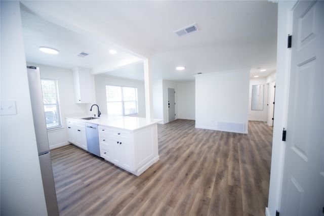 3233 S University Drive, Fort Worth, TX 76109