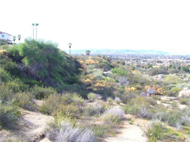 42540 Brix, Hemet, CA 92544