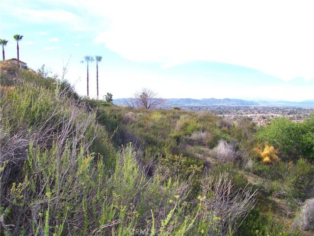 42540 Brix, Hemet, CA 92544