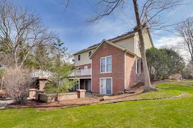 26 Brandywine Road, South Barrington, IL 60010