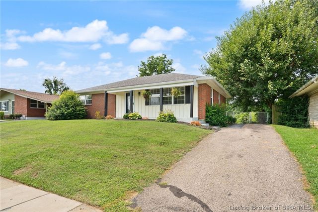 1517 Altawood Drive, Clarksville, IN 47129