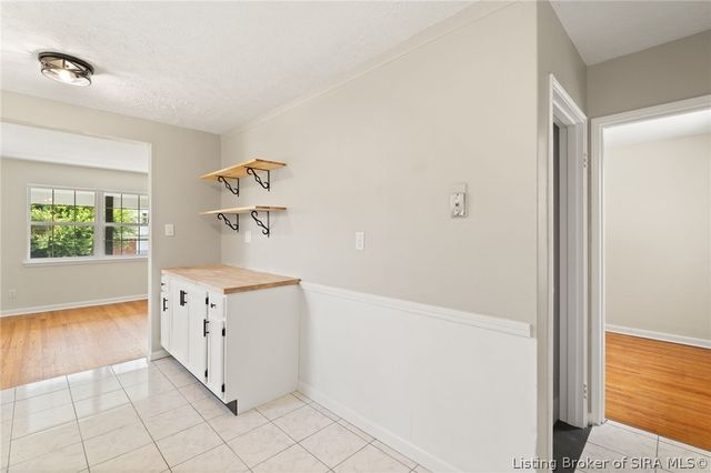 1517 Altawood Drive, Clarksville, IN 47129