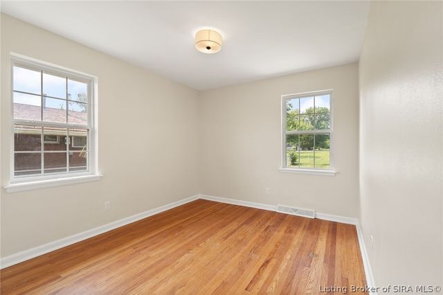 1517 Altawood Drive, Clarksville, IN 47129