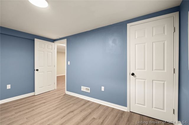 1517 Altawood Drive, Clarksville, IN 47129