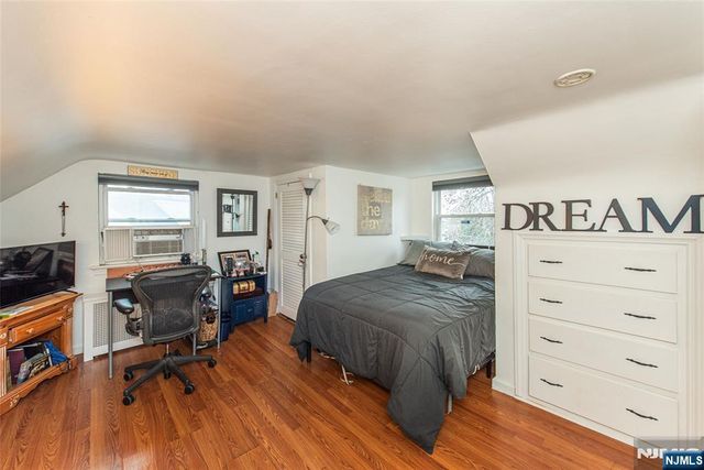 23 Sunnie, West Caldwell, NJ 07006