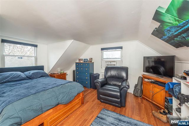 23 Sunnie, West Caldwell, NJ 07006