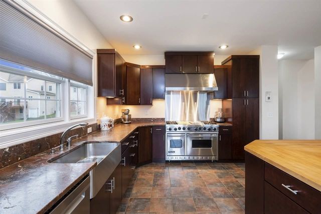 287 Hoit Road, Concord, NH 03301