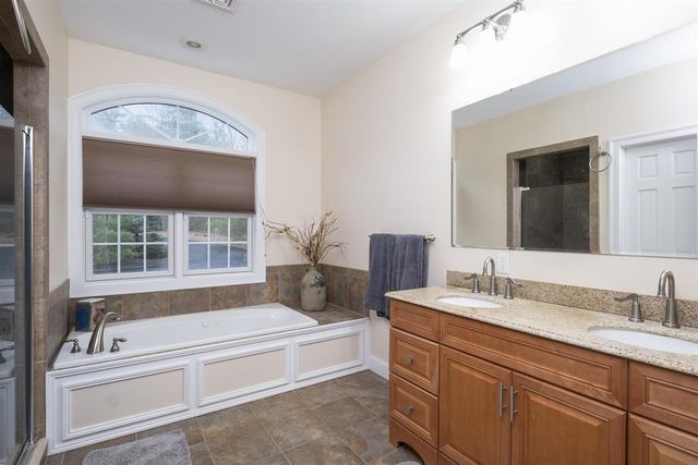 287 Hoit Road, Concord, NH 03301