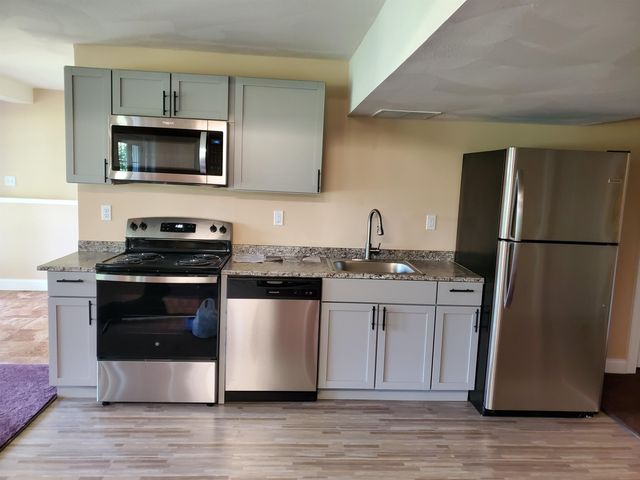 287 Hoit Road, Concord, NH 03301