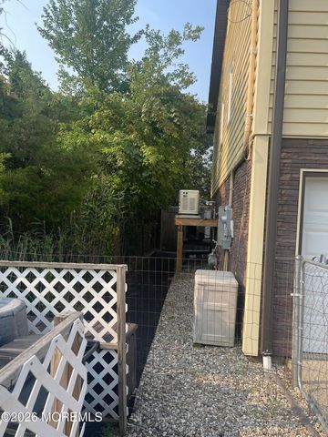 87 Clearwater Drive, Waretown, NJ 08758