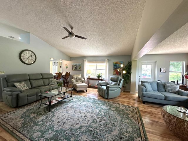 9193 SW 91st Circle, Ocala, FL 34481