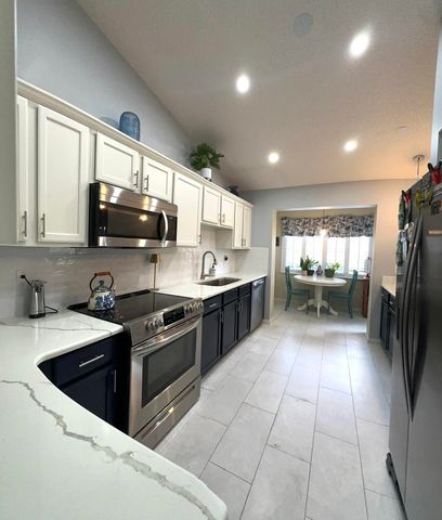 9193 SW 91st Circle, Ocala, FL 34481