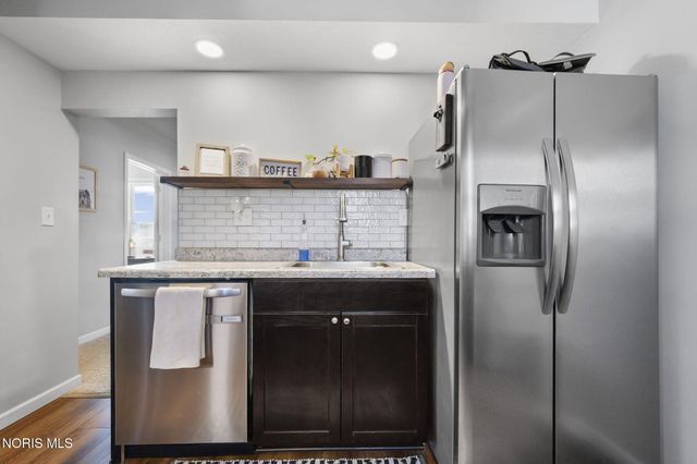 741 Central Avenue, Findlay, OH 45840