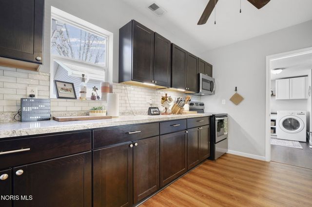 741 Central Avenue, Findlay, OH 45840