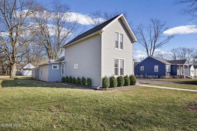 741 Central Avenue, Findlay, OH 45840