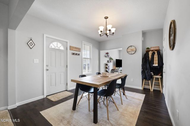 741 Central Avenue, Findlay, OH 45840