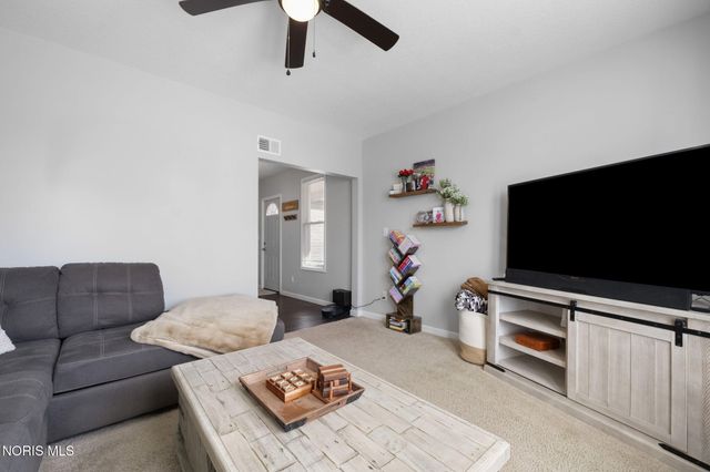 741 Central Avenue, Findlay, OH 45840