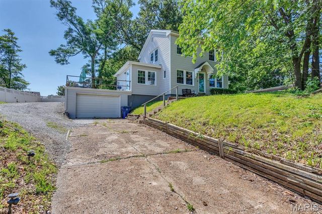 4518 Ringer Road, Unincorporated, MO 63129
