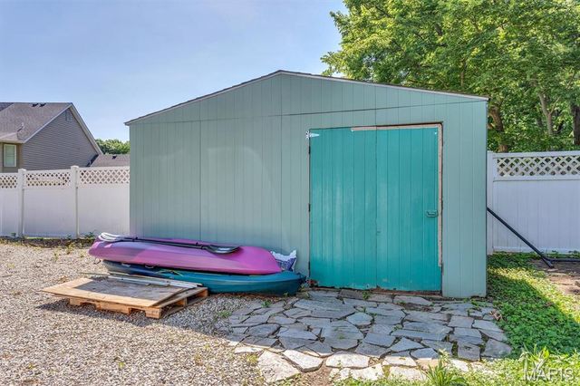 4518 Ringer Road, Unincorporated, MO 63129