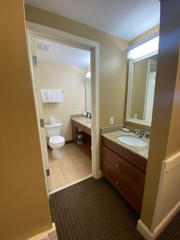 320 322 Qtr1 89 Grand Summit Way 320 322, Dover, VT 05356