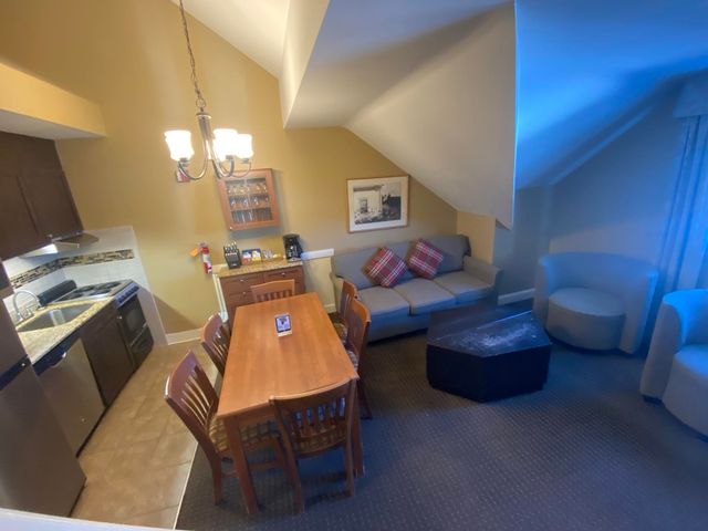 320 322 Qtr1 89 Grand Summit Way 320 322, Dover, VT 05356