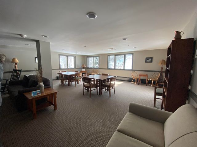 320 322 Qtr1 89 Grand Summit Way 320 322, Dover, VT 05356