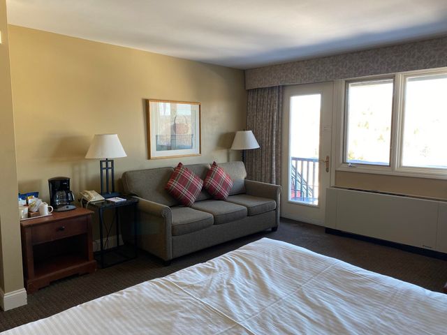 320 322 Qtr1 89 Grand Summit Way 320 322, Dover, VT 05356