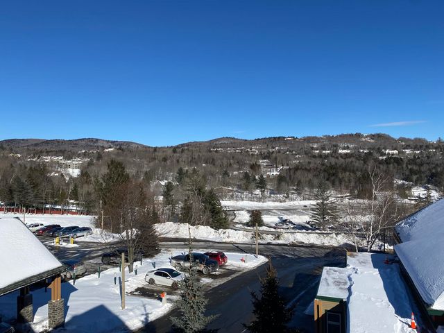 320 322 Qtr1 89 Grand Summit Way 320 322, Dover, VT 05356