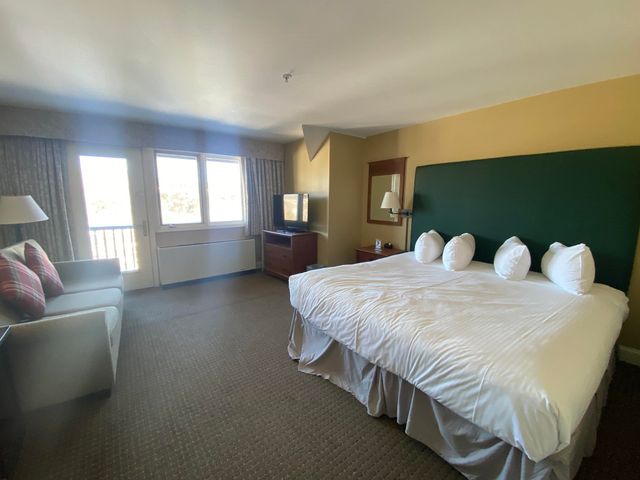 320 322 Qtr1 89 Grand Summit Way 320 322, Dover, VT 05356