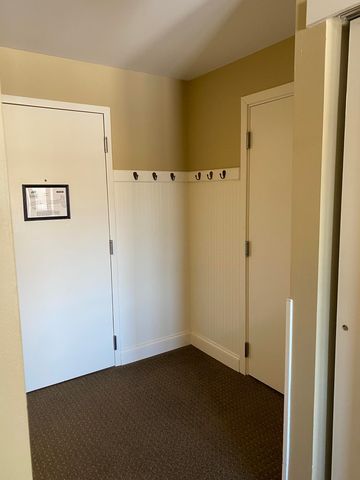 320 322 Qtr1 89 Grand Summit Way 320 322, Dover, VT 05356