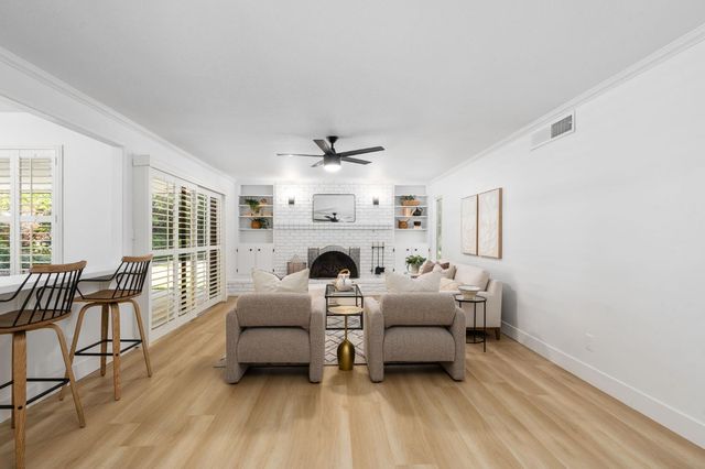 1465 W Magill Avenue, Fresno, CA 93711