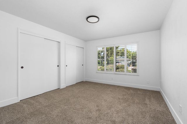 1465 W Magill Avenue, Fresno, CA 93711