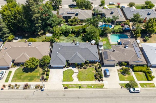 1465 W Magill Avenue, Fresno, CA 93711