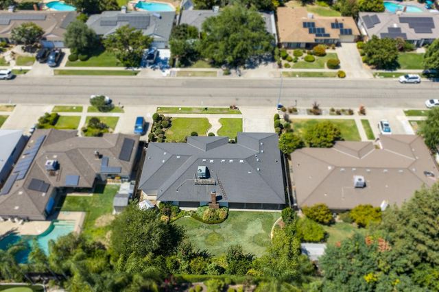 1465 W Magill Avenue, Fresno, CA 93711