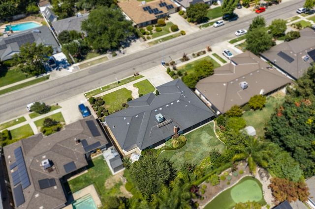 1465 W Magill Avenue, Fresno, CA 93711